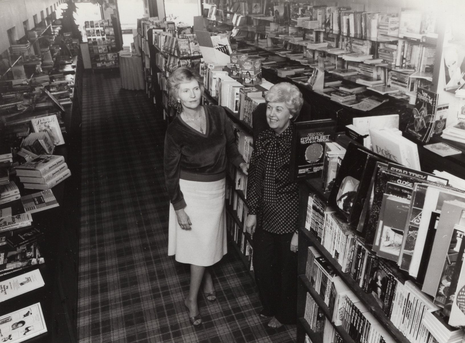 1979-10-21 Store Relocates